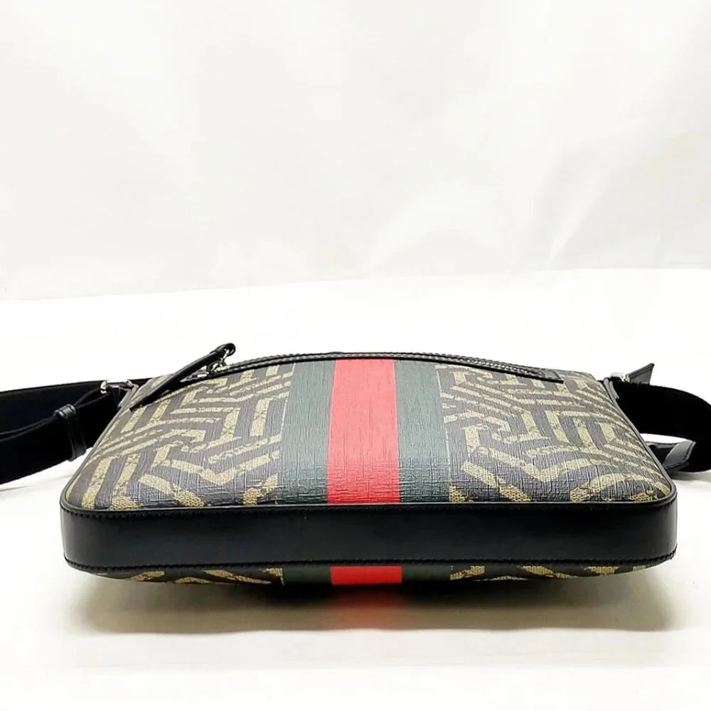 Gucci Shoulder Bag Black PVC 810-080725 - Picture 5 of 13